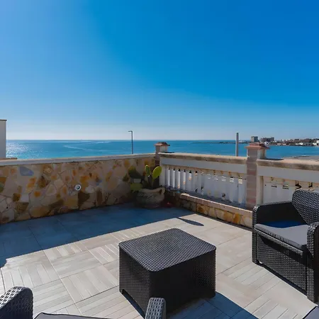 Apartment A Due Passi Dal Mare Piano Terra Torre Lapillo